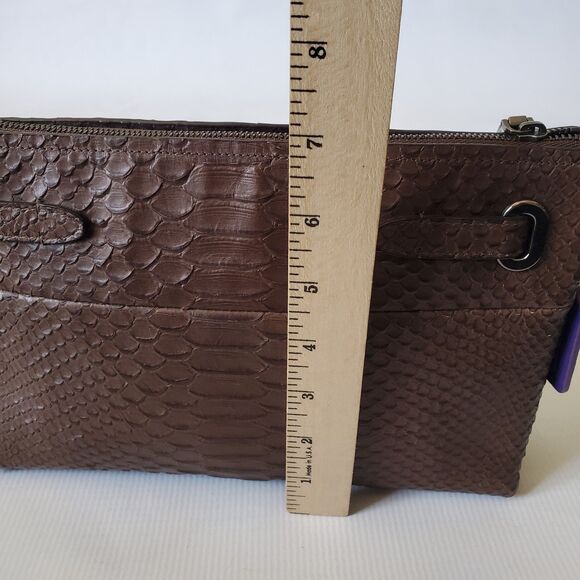 Coach Vintage Large Borough Python Embossed Leather Wristlet Clutch Zip Preppy - Picture 10 of 12